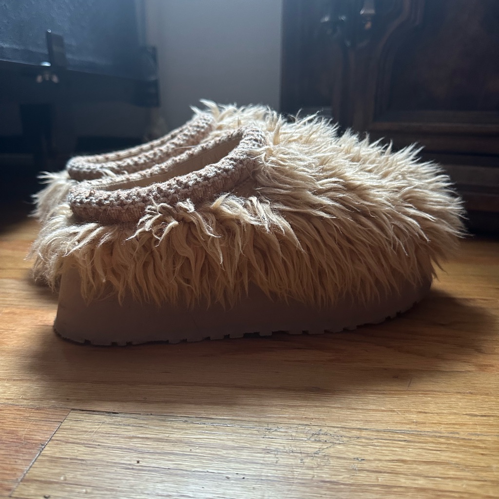 Ugg